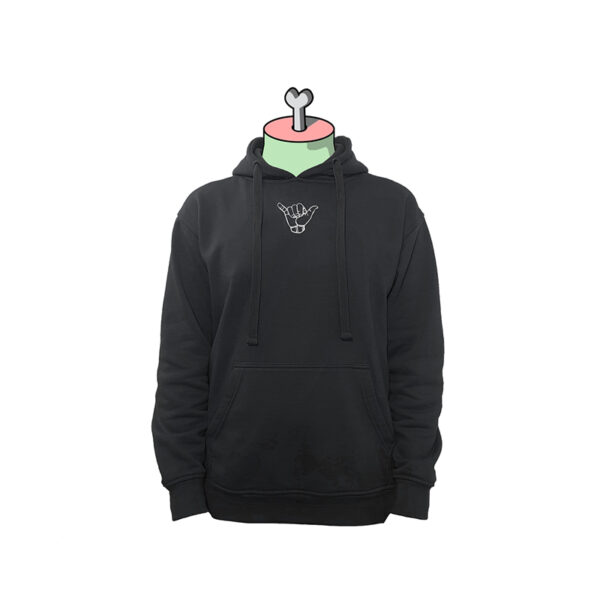 Sudadera negra con cuello